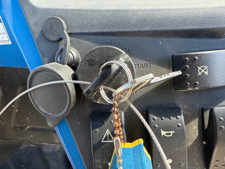 #28016-•-2022-zforce-800ex-utv-vin:-lcelvyz17n6006214-inv#-28016-image-34