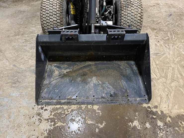 2021-bobcat-l28-image-9