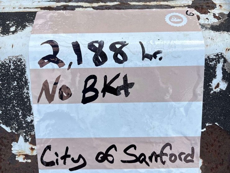 2002-bobcat-763-high-flow-compact-wheel-loader-skid-steer-image-23