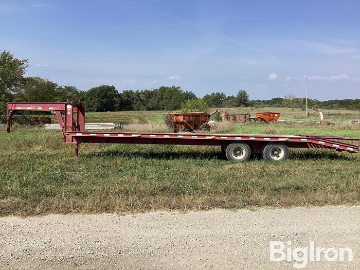 1994-titan-trailer-image-8