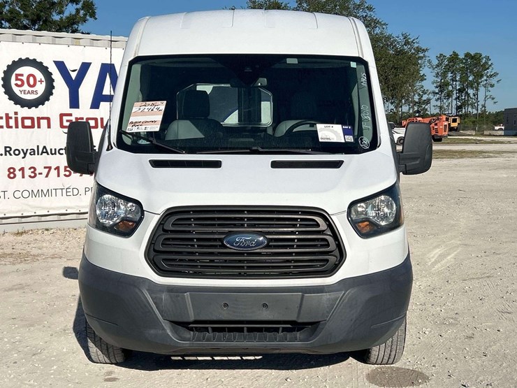 2018-ford-transit-image-23