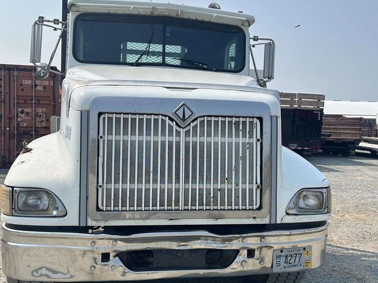 2000-international-9100-image-4
