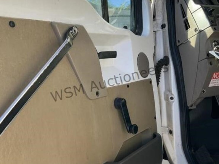 2004-sterling-acterra-image-27