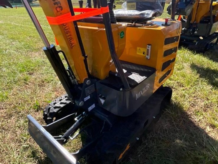 unused-cfg-mx12r-mini-excavator-(rato-15hp,-9.7kw-image-6