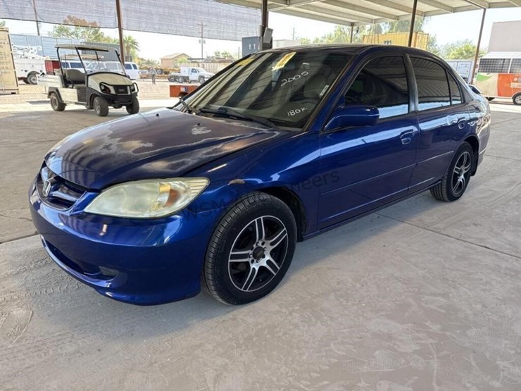 2005-honda-civic-sdn-image-4