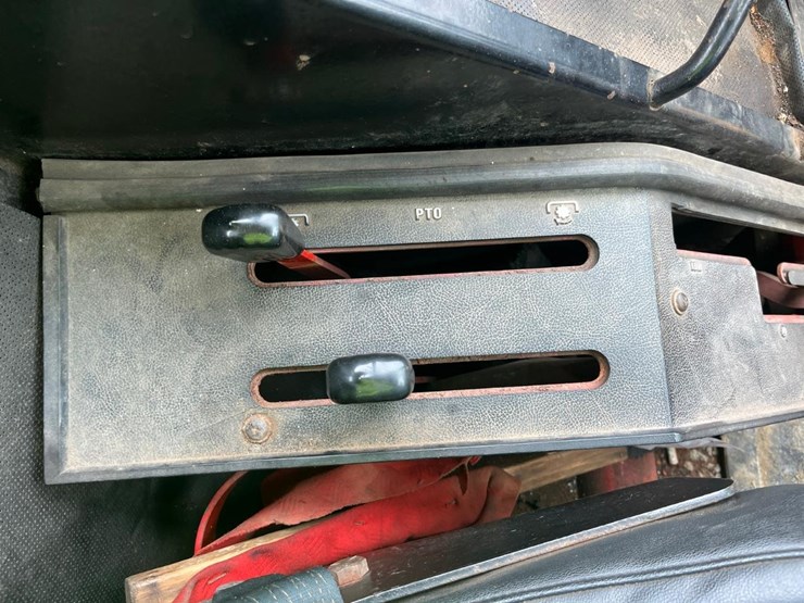 international-186-image-35