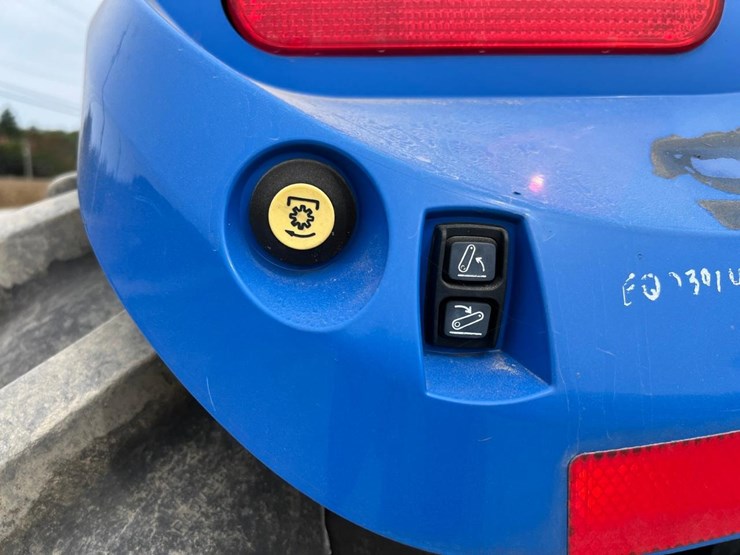 2019-new-holland-t5.120-image-14