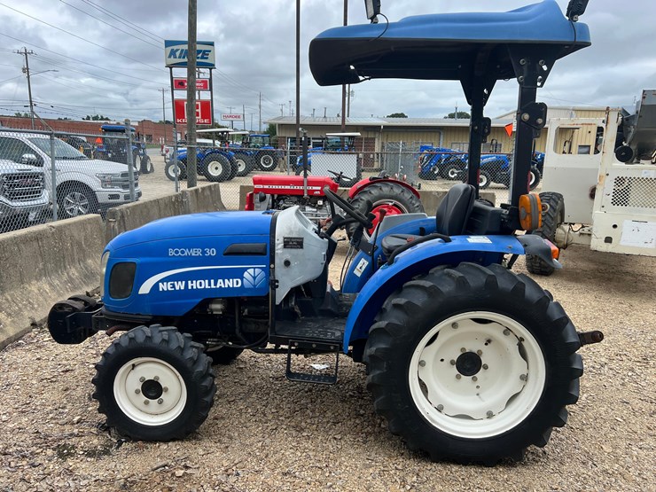 2011-new-holland-30-image-7