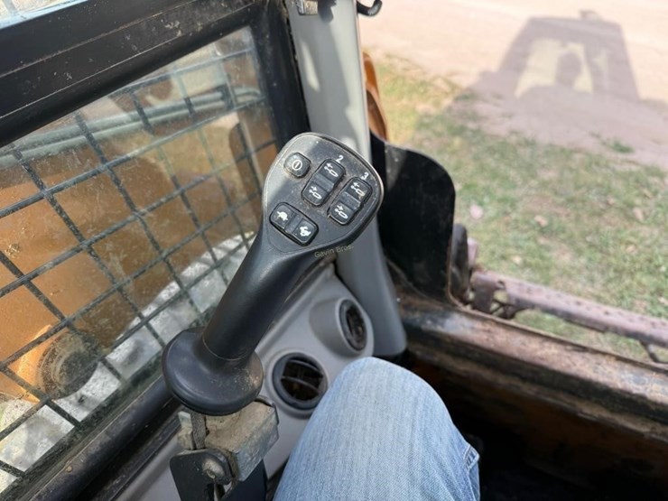 case-sr210b-image-16