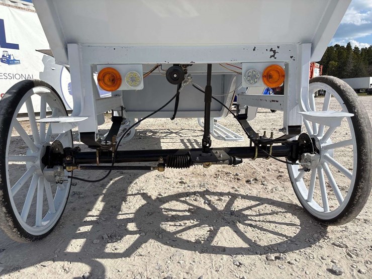 2025-spirit-carriage-cart-image-24