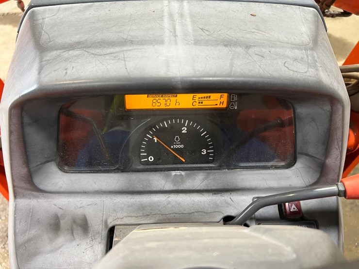 kubota-la514-image-30