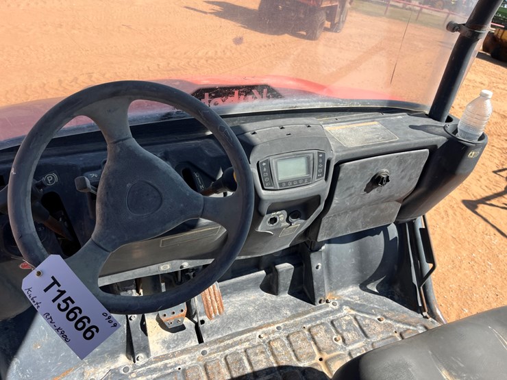 2013-kubota-rtv-x900-image-9