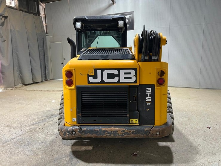 jcb-3ts-8t-image-4