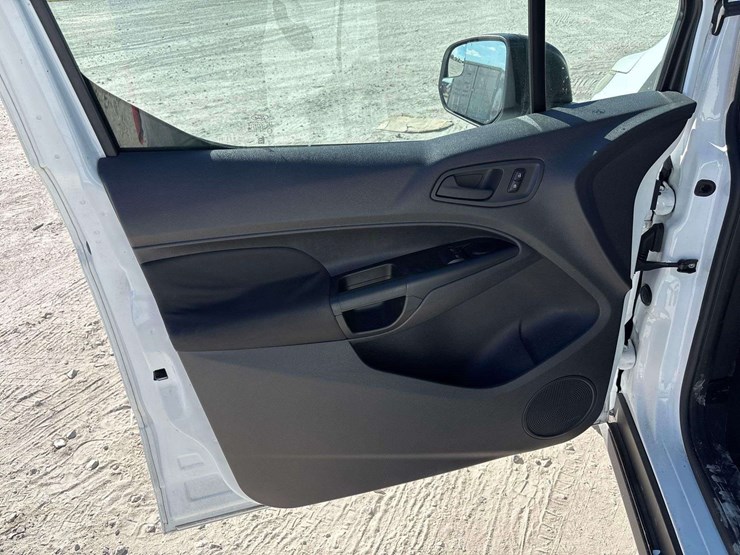 2018-ford-transit-connect-image-15