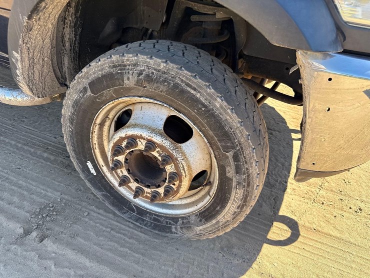 dodge-ram-5500-image-11