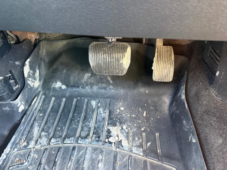 2014-ford-f150-image-26