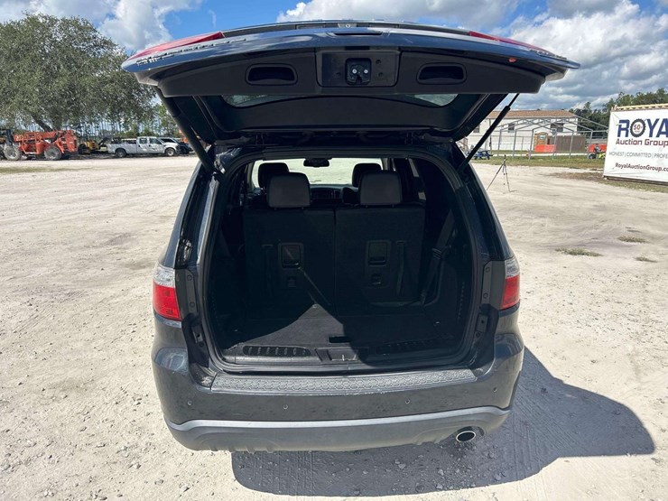 2013-dodge-durango-image-21