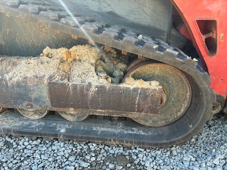 kubota-svl75-2-image-13