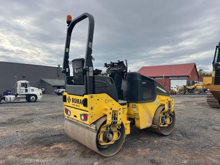 2019-bomag-bw120ad-5-image-4
