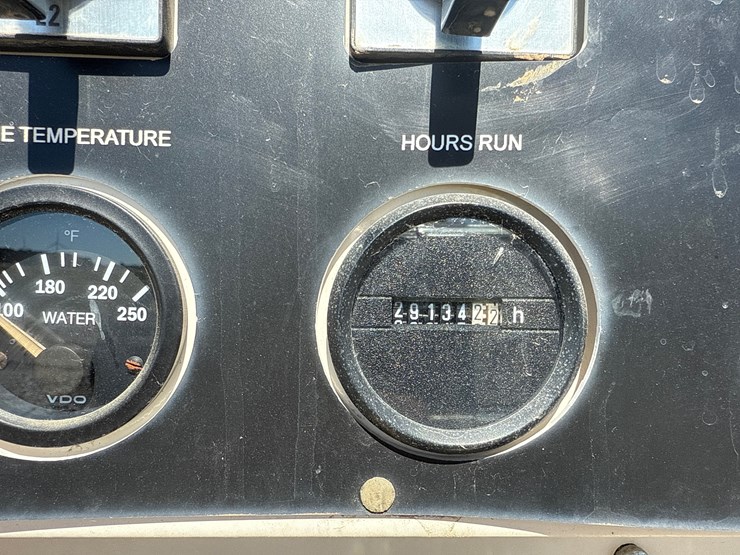 2007-caterpillar-xq20-image-17