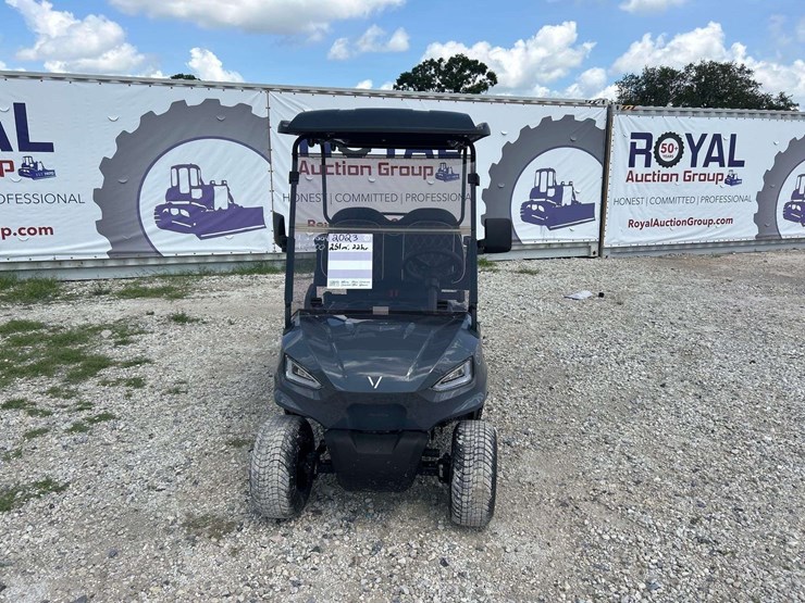 2023-vivid-ev-electric-cart-image-17