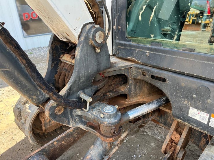 bobcat-e60-image-14