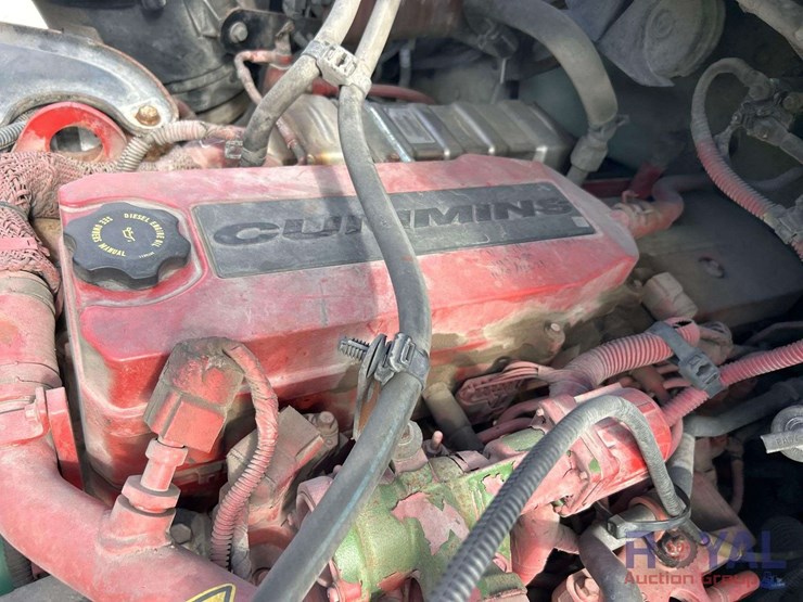 2016-freightliner-m2-106-altec-am50-50ft.-insulated-material-handling-bucket-truck-image-9