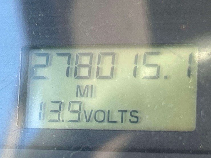 2009-freightliner-b2-image-6