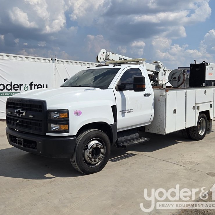 2021 CHEVROLET SILVERADO