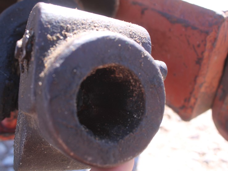 international-1250-image-4