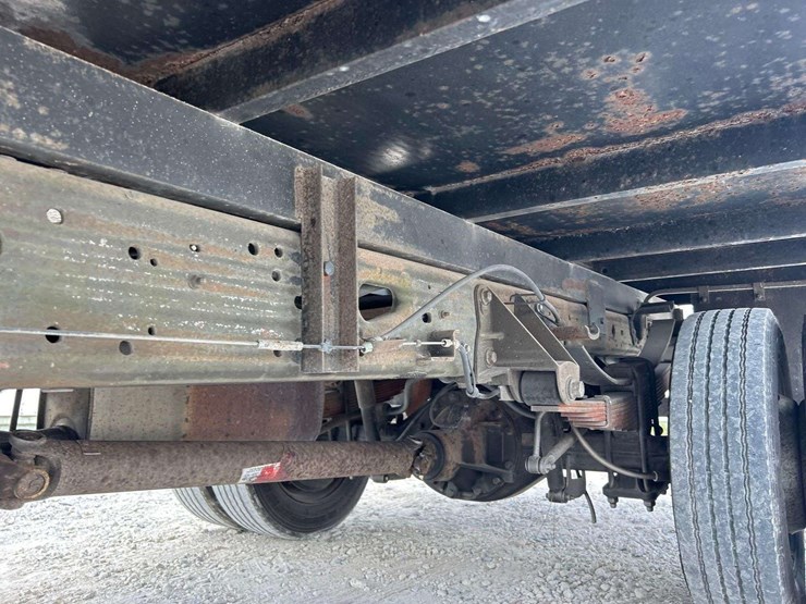 2007-ford-f550-image-17