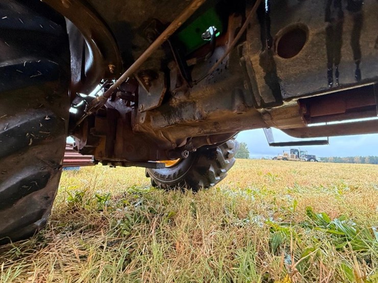 2000-john-deere-4300-image-19