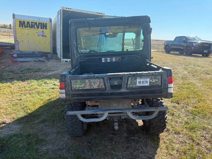 john-deere-gator-image-4