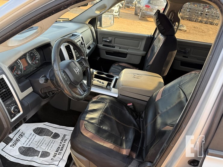 2012-dodge-ram-1500-image-15