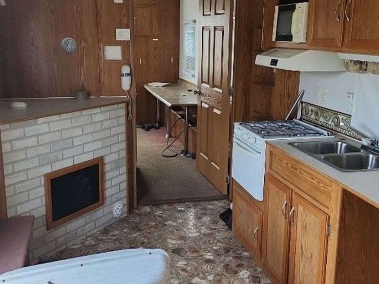 tag-along-camper-image-11