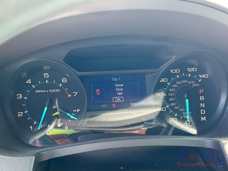 2014-ford-explorer-image-14