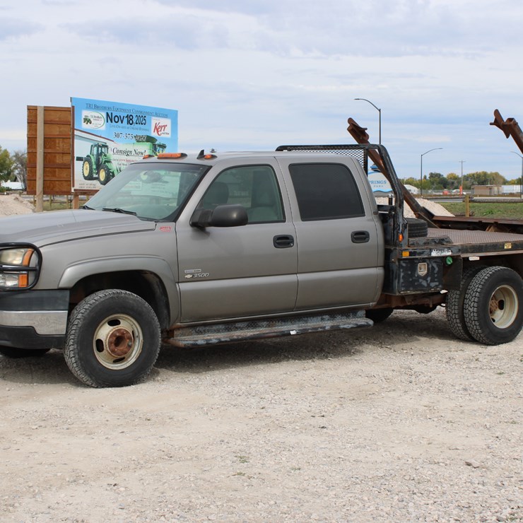 2006 CHEVROLET 3500