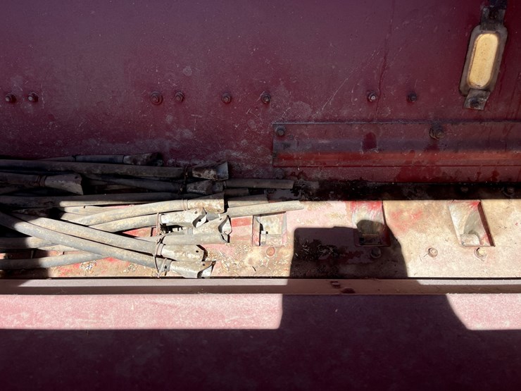 case-ih-5100-image-14