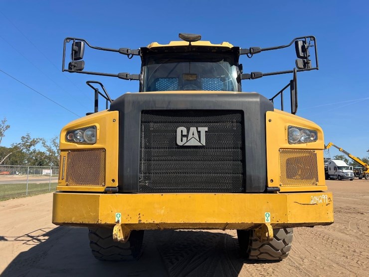 2019-caterpillar-740-gc-image-7