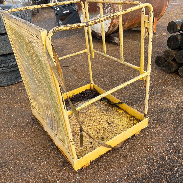 #6902 • Man Lift Basket