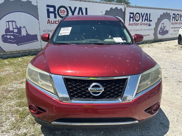 2014-nissan-pathfinder-image-24