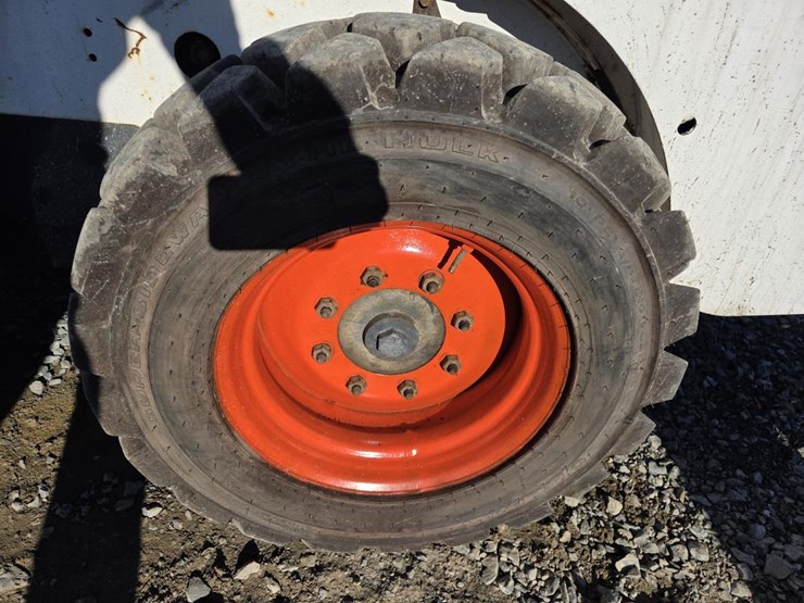 2003-bobcat-s160-image-47