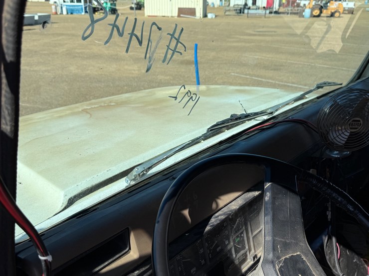 1992-international-4000-image-45