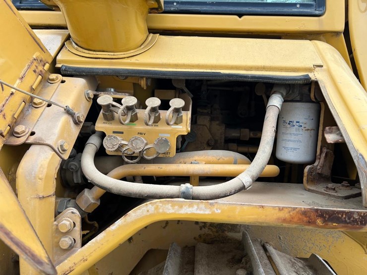 caterpillar-d5n-xl-image-20