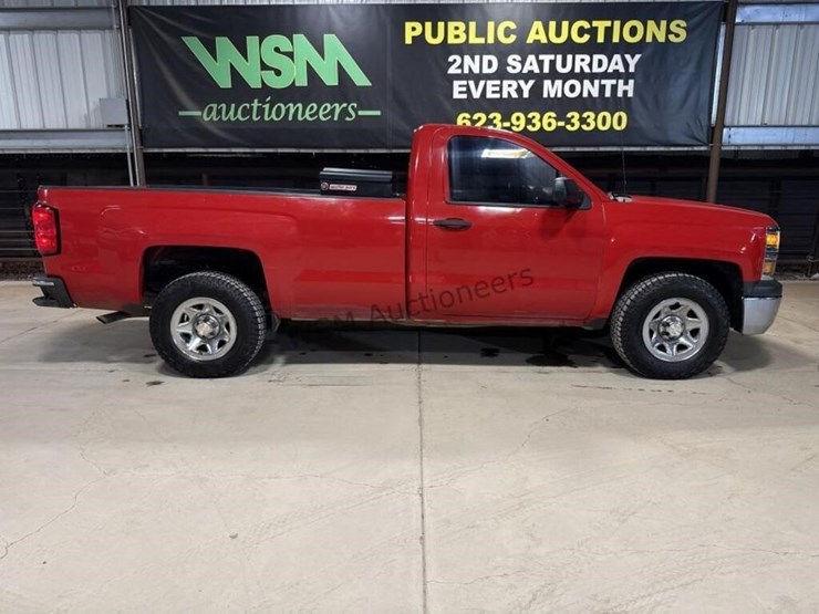 2014-chevrolet-silverado-1500-image-1