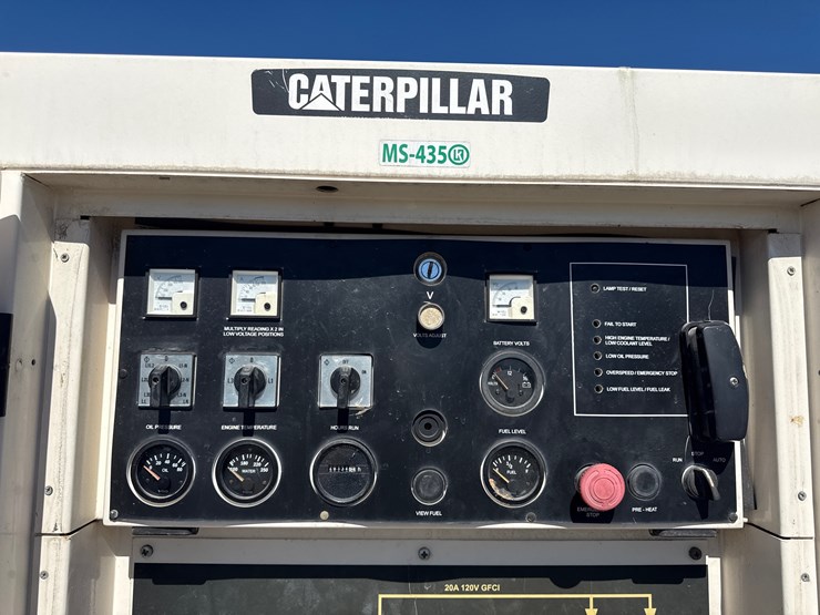 2007-caterpillar-xq20-image-13