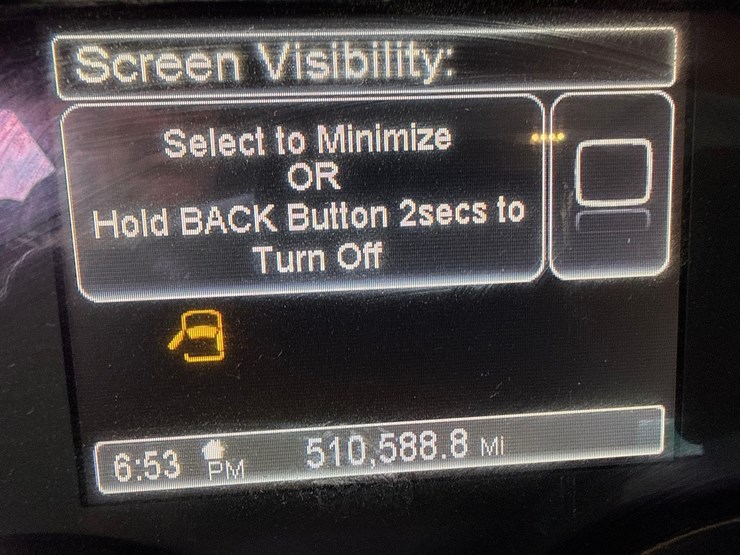 2018-peterbilt-567-image-11