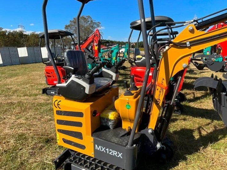 unused-cfg-mx12rx-mini-excavator-(rato-image-4