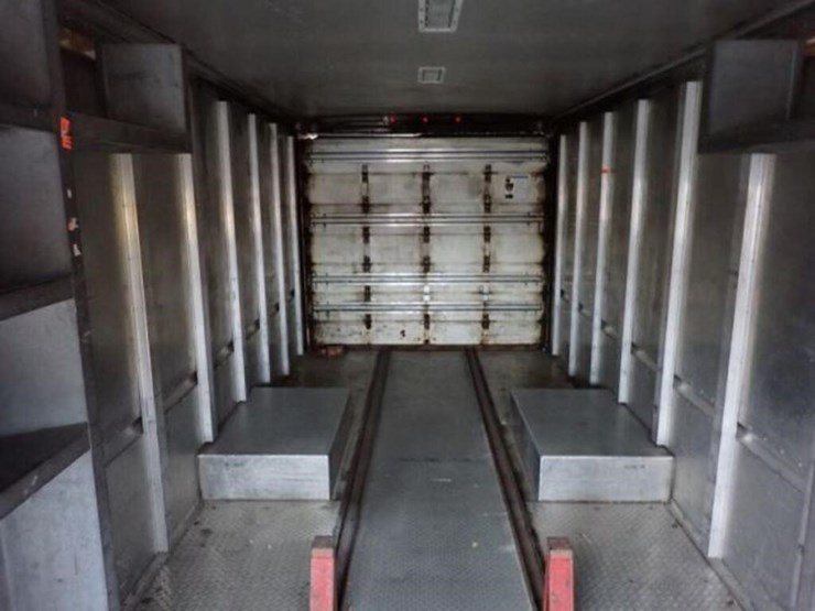 2015-freightliner-mt55-image-23