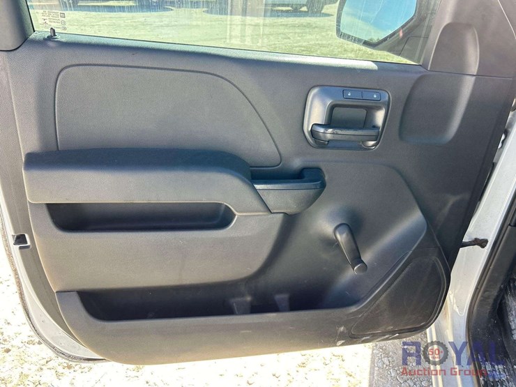 2015-chevrolet-1500-image-10